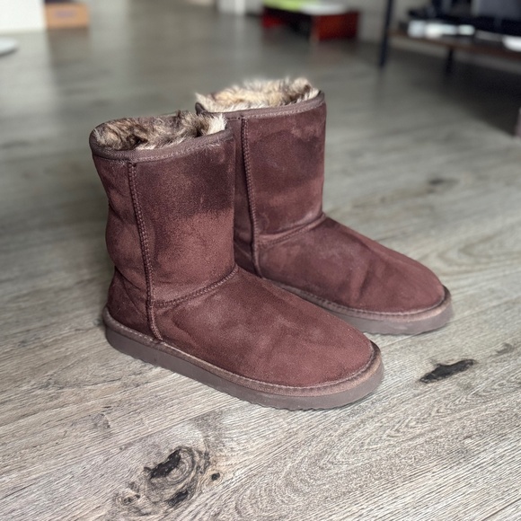 PAWJ Vegan and Cruelty Free Boots - W9 - Picture 1 of 4